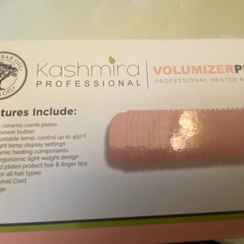 Kashmira Professional Volumizer Styling Brush